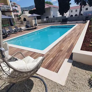 Apartment Mestrovic With Heated Swiming Pool- Near Split Croatia