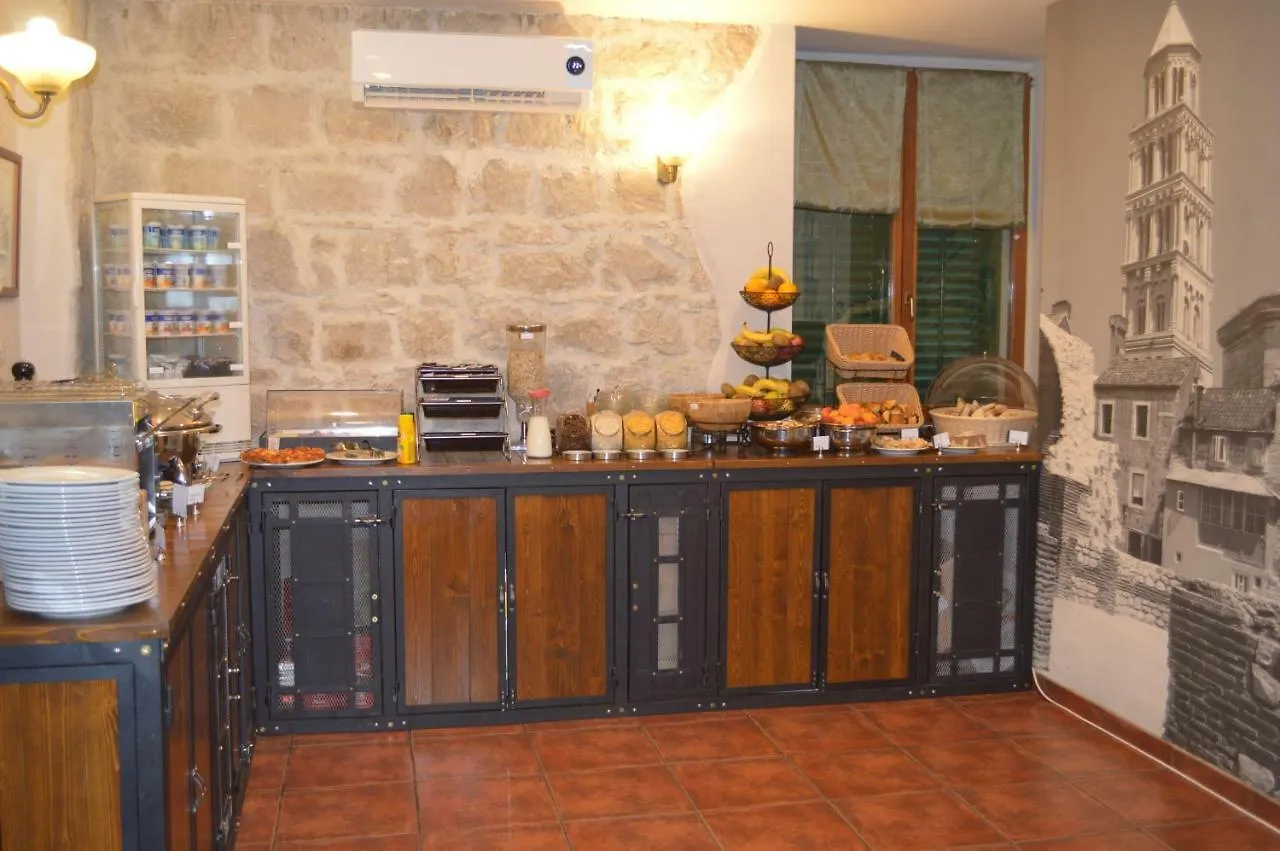Hotel Villa Diana Σπλιτ